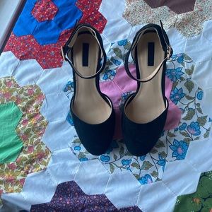 Black velvet Platform heels